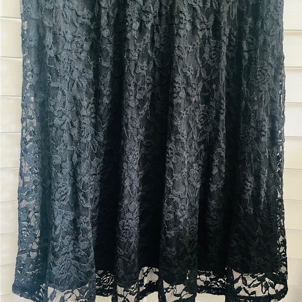 LOVE SQUARED Plus Size Dress 1X A-Line Black Floral Lace Sleeveless Knee Length - Picture 4 of 8